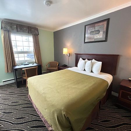North Bay Inn Екстериор снимка